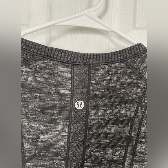 Lululemon Swiftly Tech Short Sleeve Crew T Shirt Heathered Camo Gray Black 4 - Picture 4 of 7